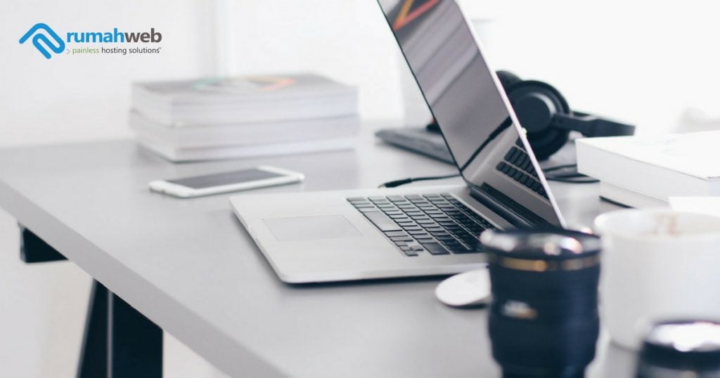 Yuk, Simak Penjelasan Detail Domain .Online Ini!